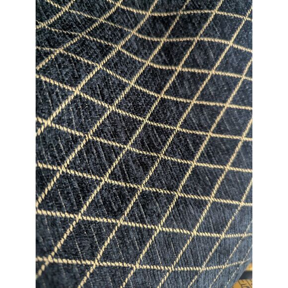 👑 Black & Gold Euro Sham Set 26x26 Preowned - Picture 4 of 7